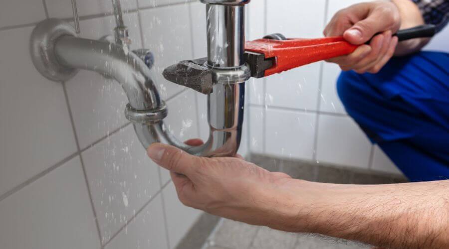 Expert burst pipe repair services in Hayes, VA